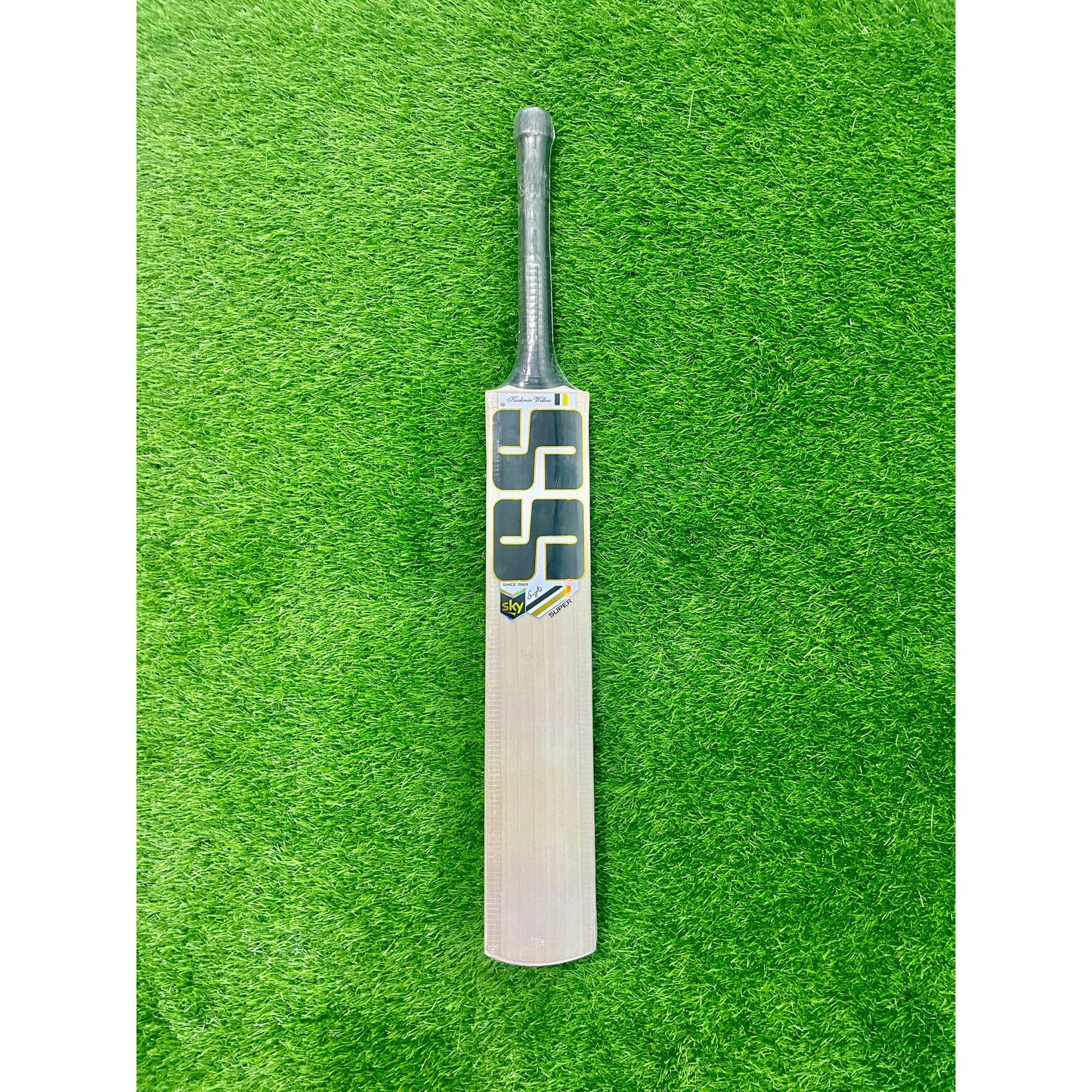 SS SKY Super Kashmir Willow Cricket Bat - Junior Size 4 (Four)