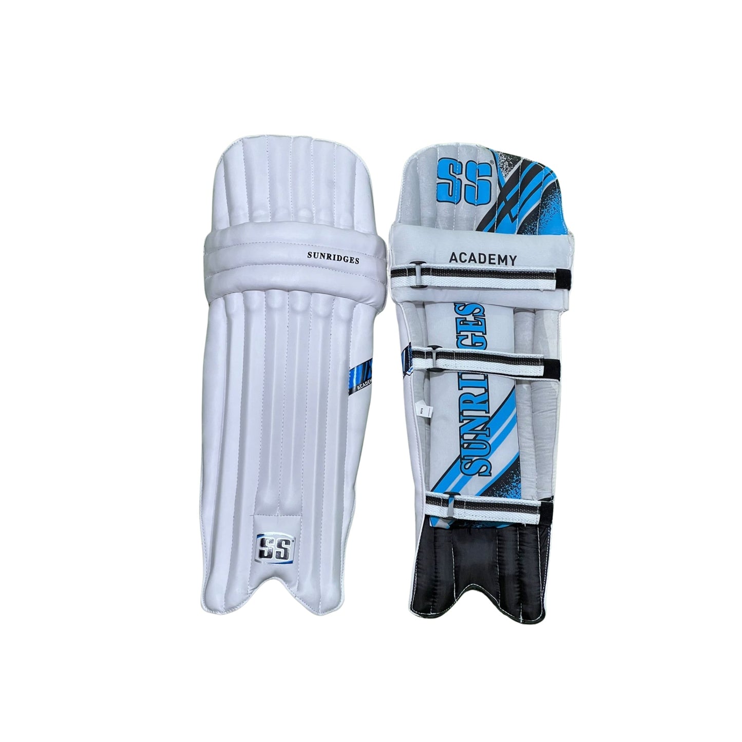 SS Josh Kashmir Willow Cricket Junior Kit, Complete Set with Accessories, Bat, Kit Bag, Gloves, Guards